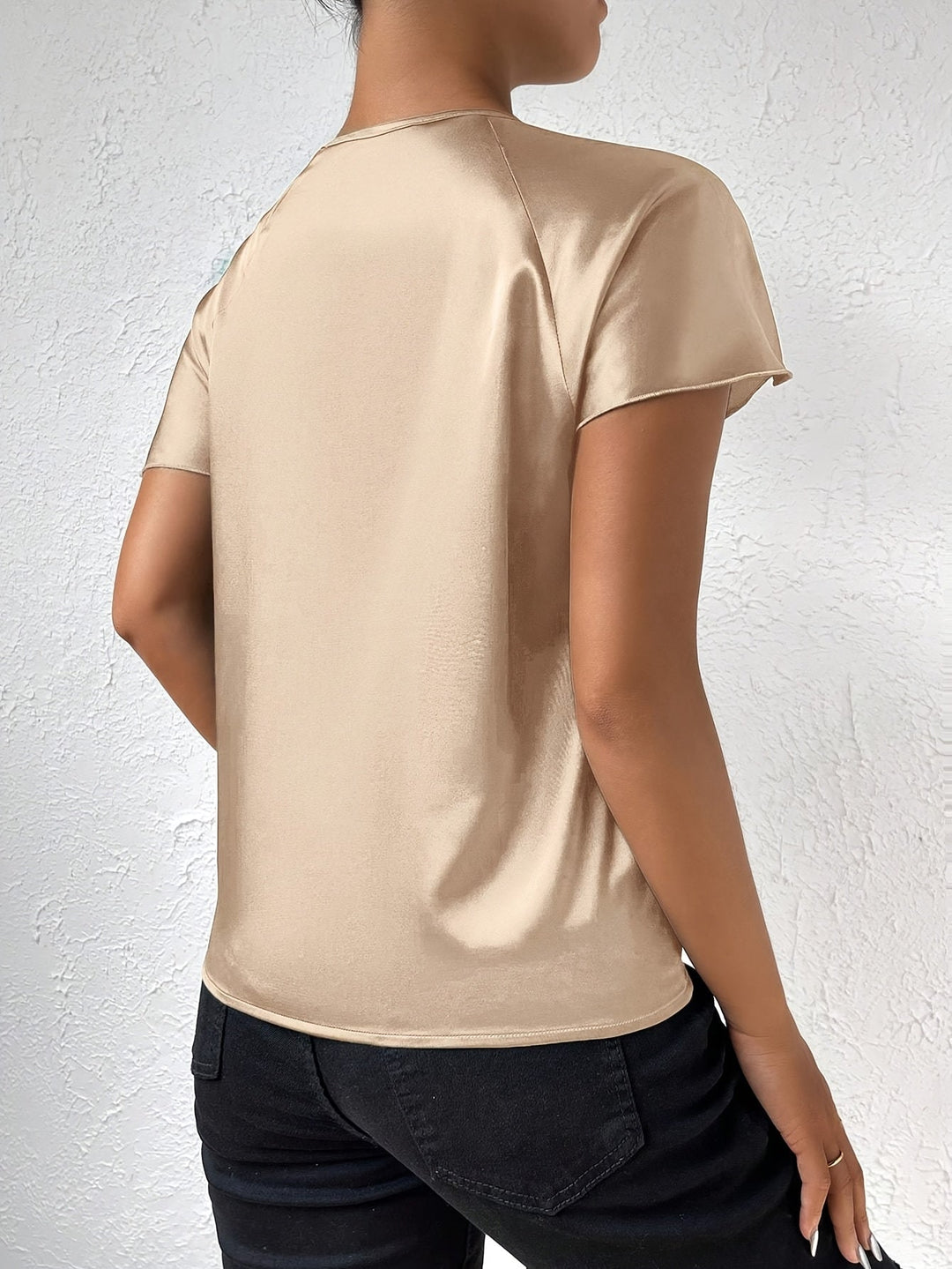 Loretta | Knotted Shoulder Top