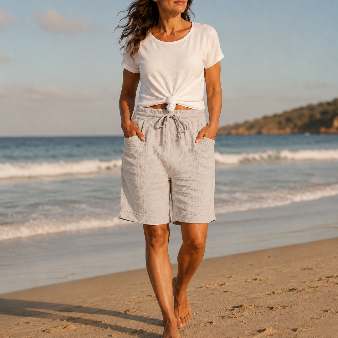 Ruvelle | Crinkle Bermuda Shorts with Pockets in product view 2