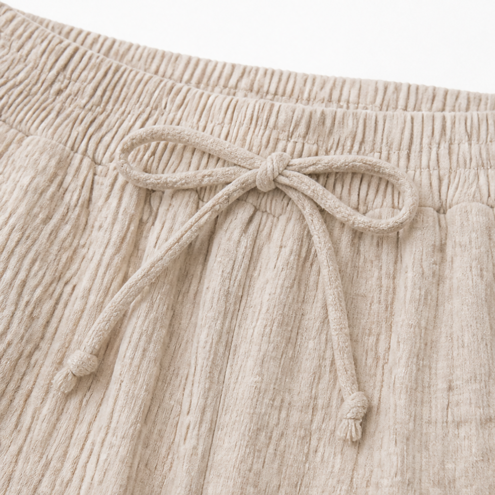 Ruvelle | Crinkle Bermuda Shorts with Pockets in product view 7