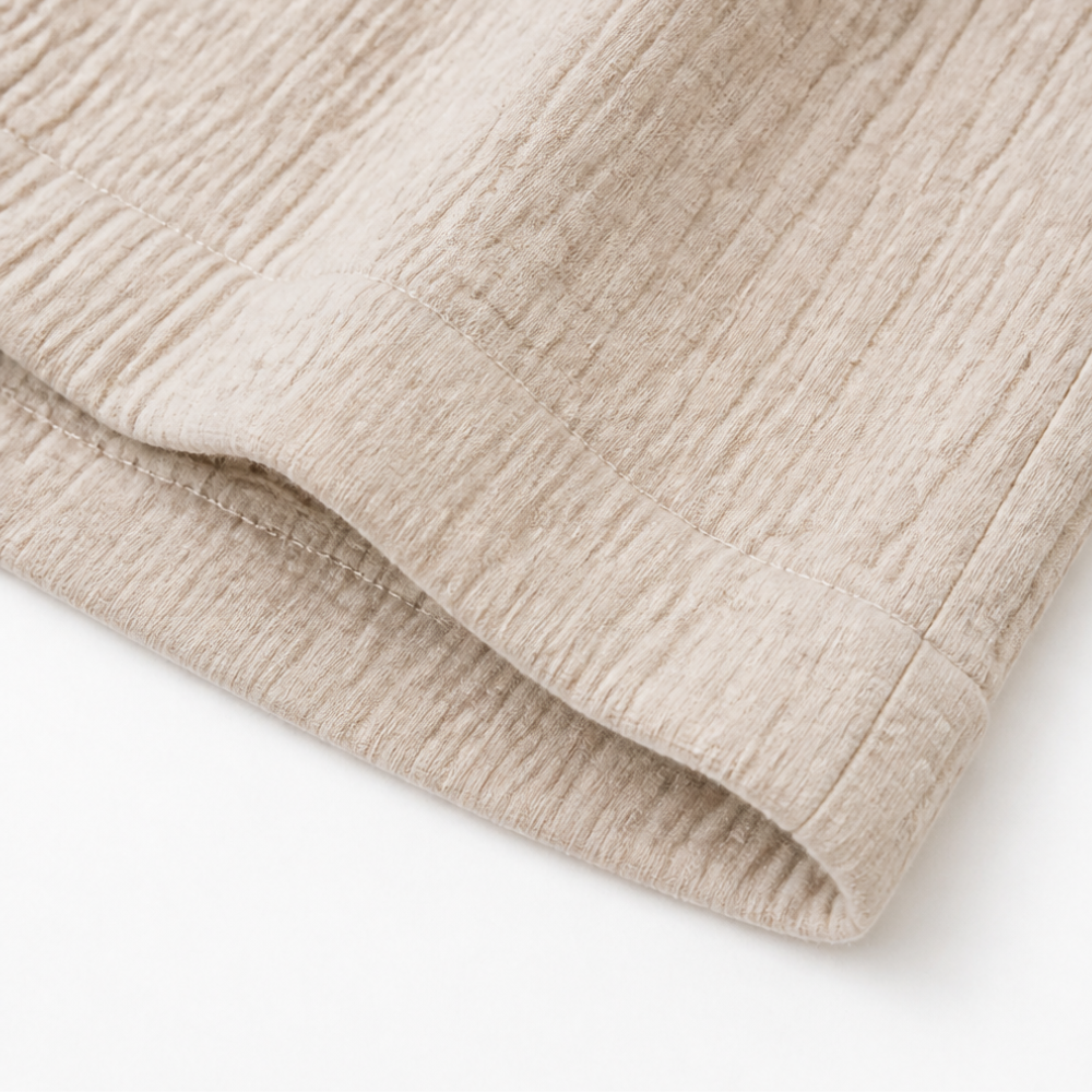Ruvelle | Crinkle Bermuda Shorts with Pockets in product view 9