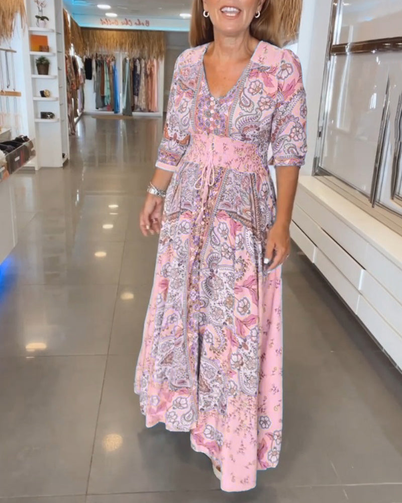 Helia | Holiday Dress with V-Neck and 3/4 Sleeves in product view 10
