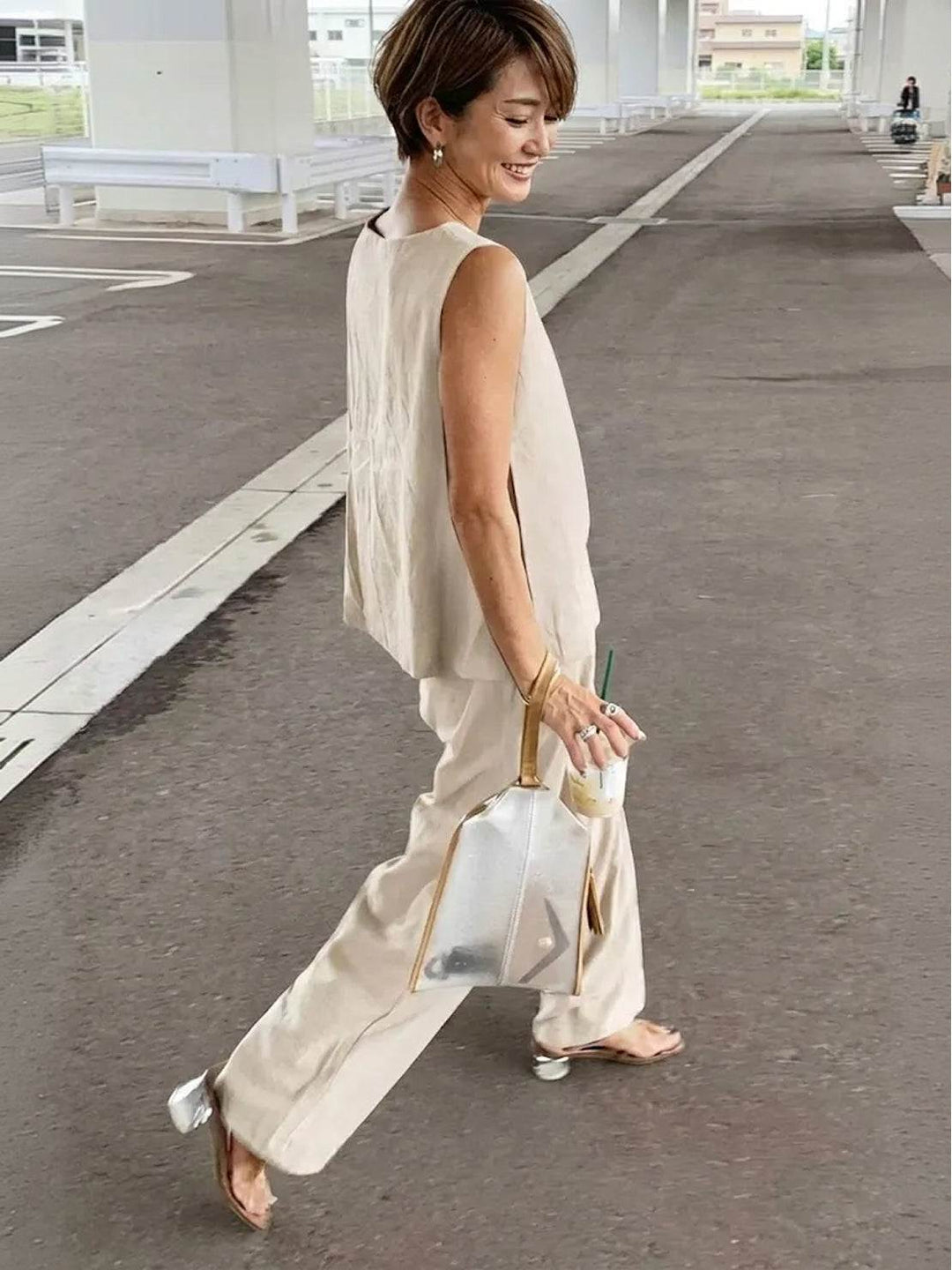Sage | Linen Sleeveless Top Wide Leg Pants Two-Piece Set in product view 9