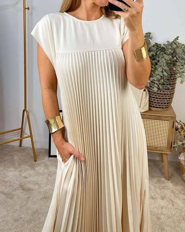 Gwendoline | Pleated Maxi Dress in product view 1
