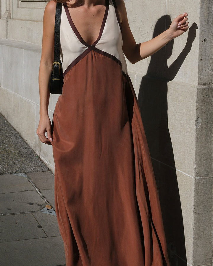 Lara | V-Neck Colourblock Midi Dress with Contrast Panels in product view 9